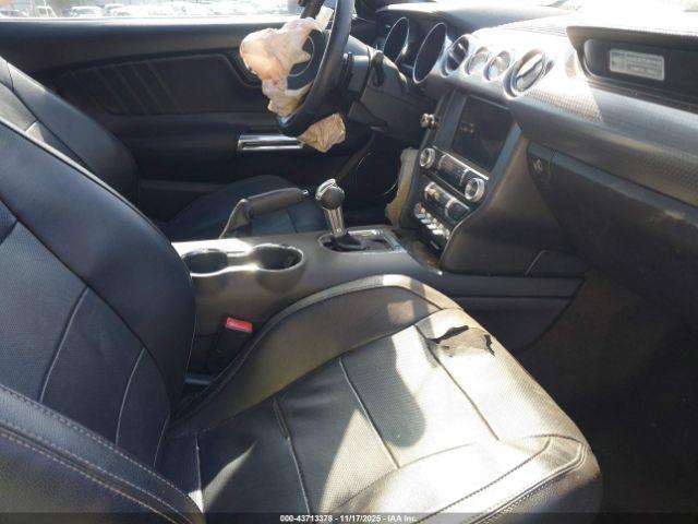 Ford Mustang Ecoboost Image 17