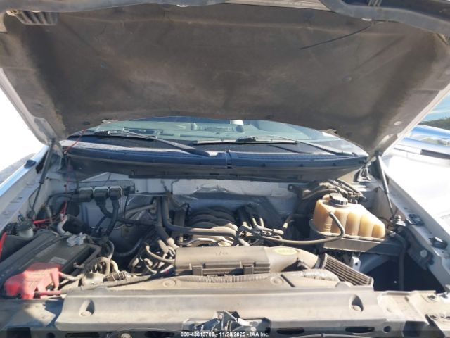 Ford F-150 Platinum Image 6