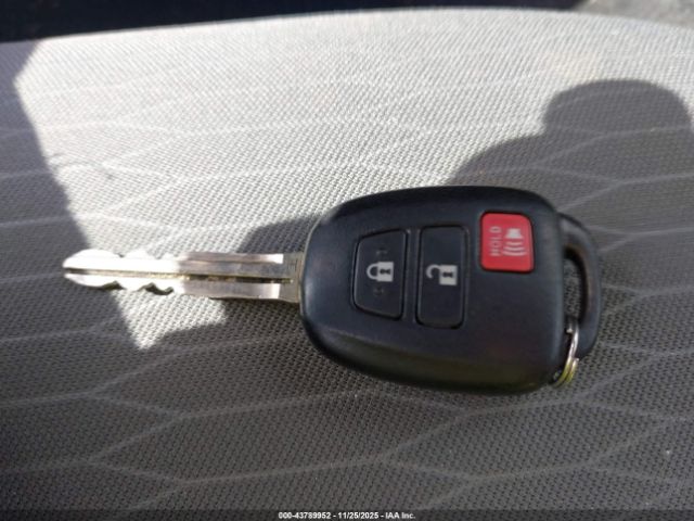 Toyota Tacoma Sr5 Image 14