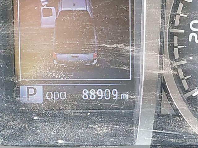 Toyota Tacoma Sr5 Image 13