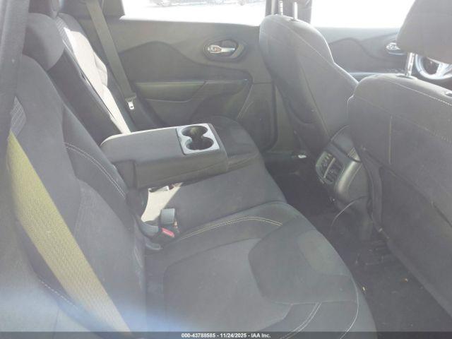 Jeep Cherokee Latitude Altitude Image 12