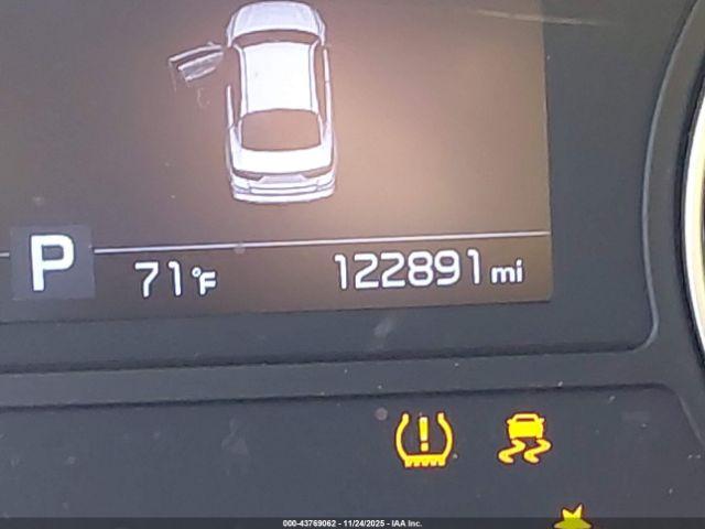 Kia Optima Lx Image 13