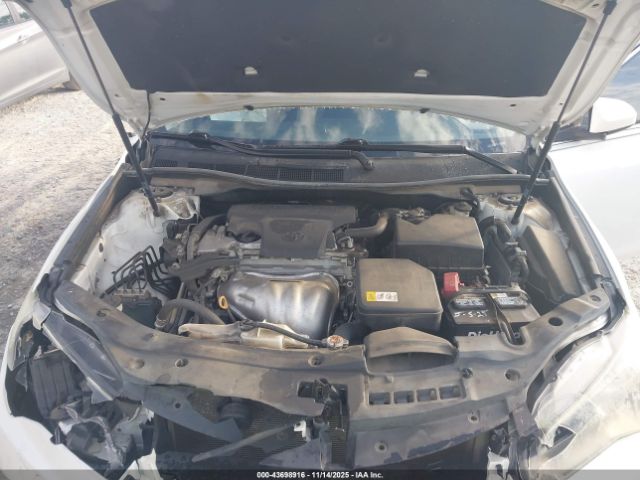 Toyota Camry Se Image 9