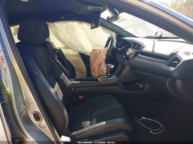 Honda Civic Sport Image 7