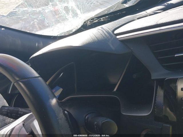 Honda Civic Sport Image 10