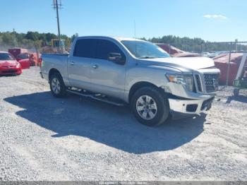  Salvage Nissan Titan