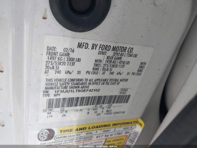 Ford Expedition Platinum Image 11