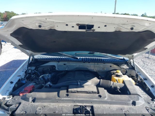 Ford Expedition Platinum Image 4