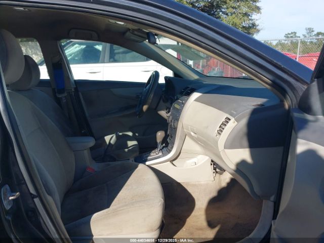 Toyota Corolla Le Image 3