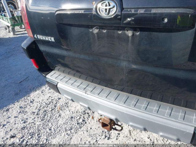 Toyota 4Runner Sr5 V6 Image 3