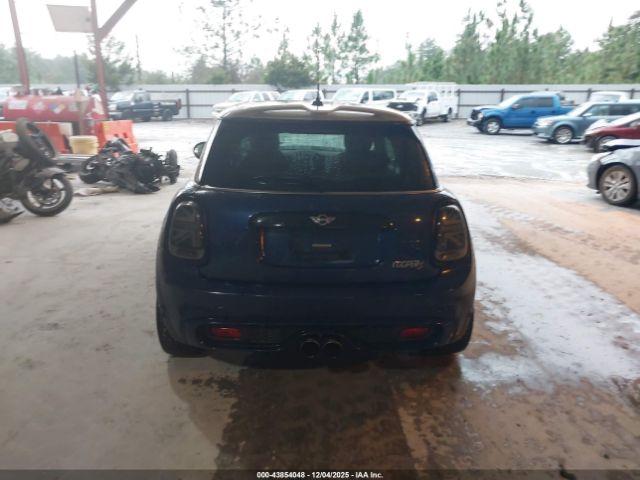 MINI Hardtop Cooper S Image 2