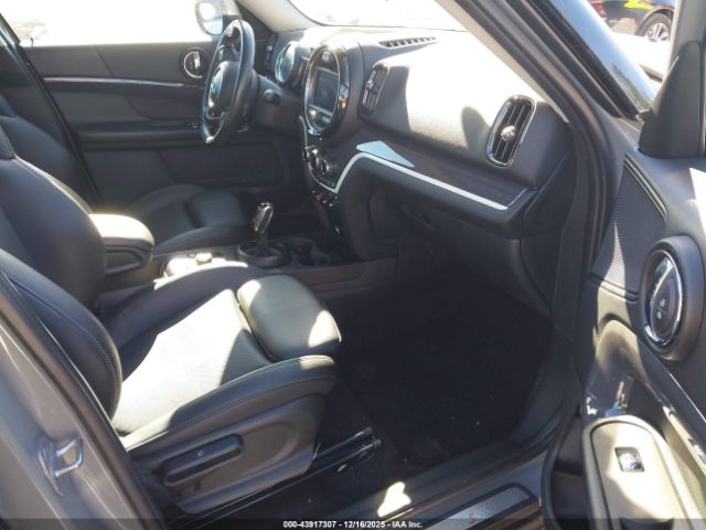 MINI Countryman Cooper S Image 6