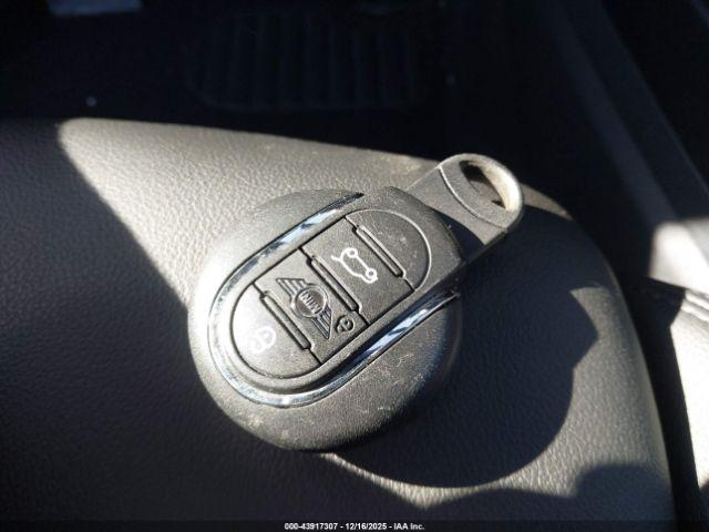 MINI Countryman Cooper S Image 9