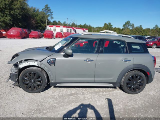 MINI Countryman Cooper S Image 12