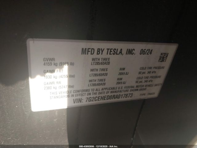 Tesla Cybertruck All-wheel Drive Image 8