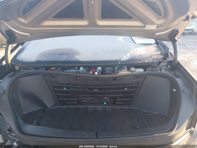 Tesla Cybertruck All-wheel Drive Image 2