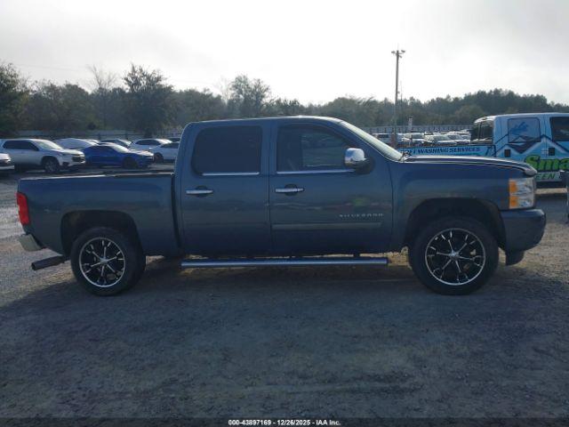 Chevrolet Silverado 1500 Ltz Image 3