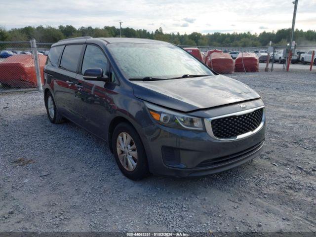  Salvage Kia Sedona