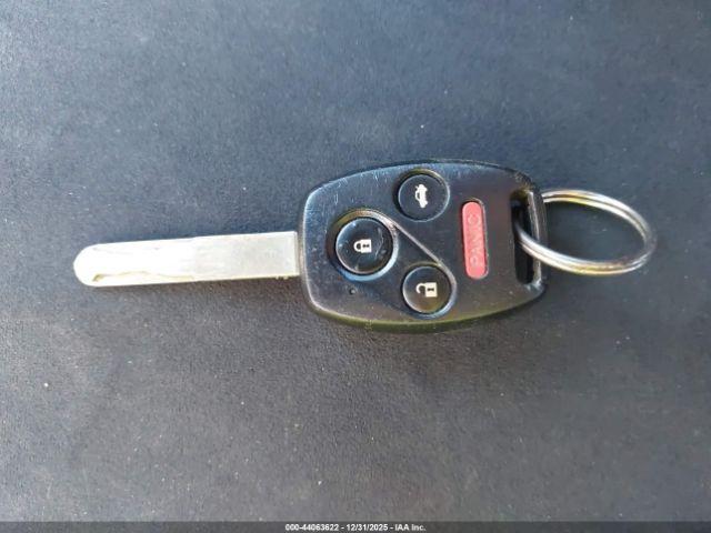 Honda Accord 2.4 Lx-p Image 2