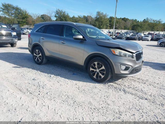  Salvage Kia Sorento