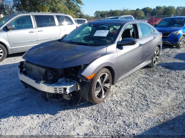 Honda Civic Touring Image 2