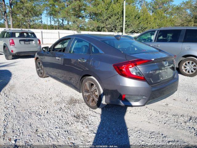 Honda Civic Touring Image 16