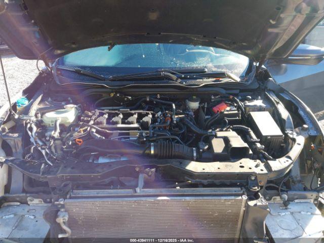 Honda Civic Touring Image 6