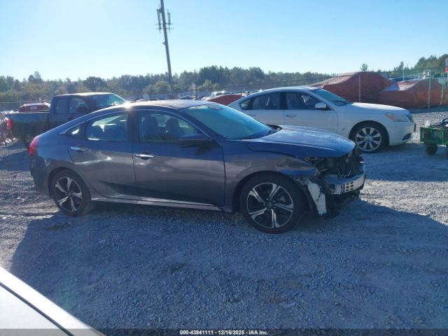 Honda Civic Touring Image 11