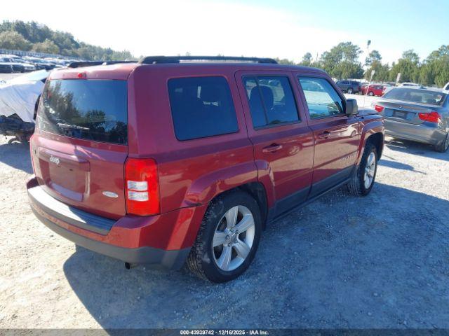 Jeep Patriot Latitude Fwd Image 3