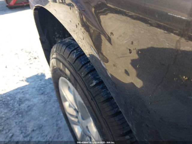 Chevrolet Traverse Ls Image 13