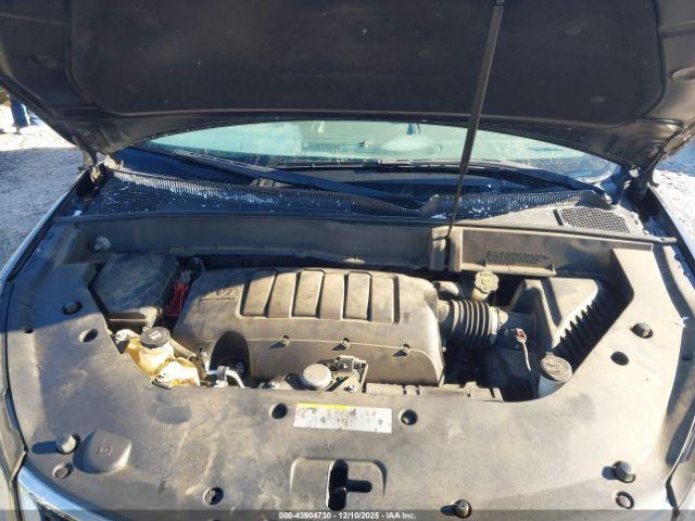 Chevrolet Traverse Ls Image 12