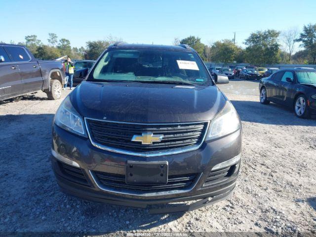 Chevrolet Traverse Ls Image 14