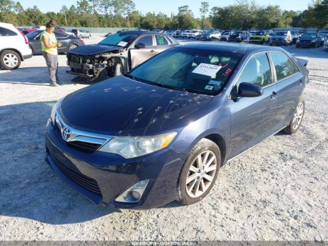 Toyota Camry Xle Image 2