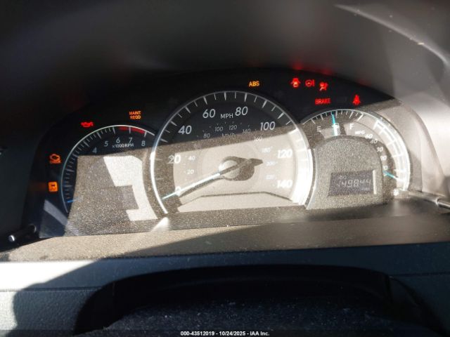 Toyota Camry Xle Image 15