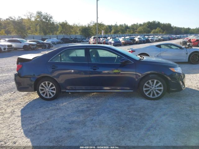 Toyota Camry Xle Image 10