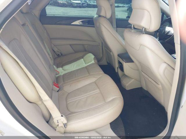 Lincoln MKZ Select Image 10