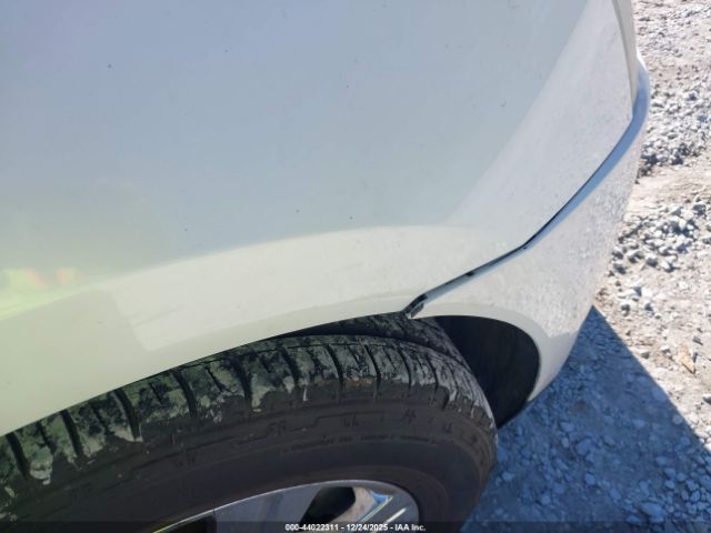 Cadillac SRX Luxury Collection Image 12