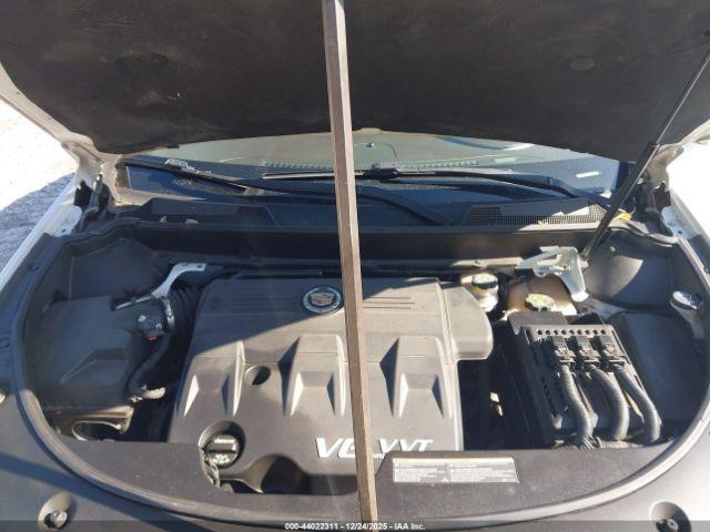 Cadillac SRX Luxury Collection Image 5