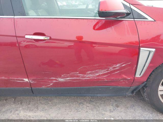 Cadillac SRX Luxury Collection Image 19