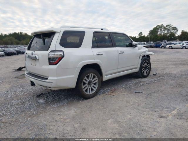 Toyota 4Runner Limited Image 3