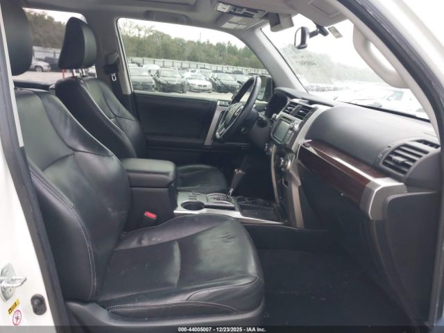 Toyota 4Runner Limited Image 8