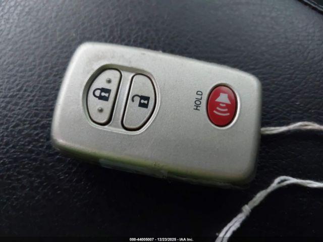 Toyota 4Runner Limited Image 13