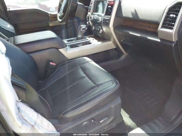 Ford F-150 Lariat Image 7