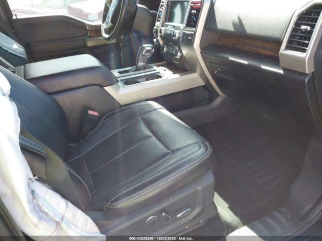 Ford F-150 Lariat Image 7