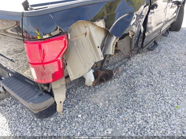 Ford F-150 Lariat Image 9