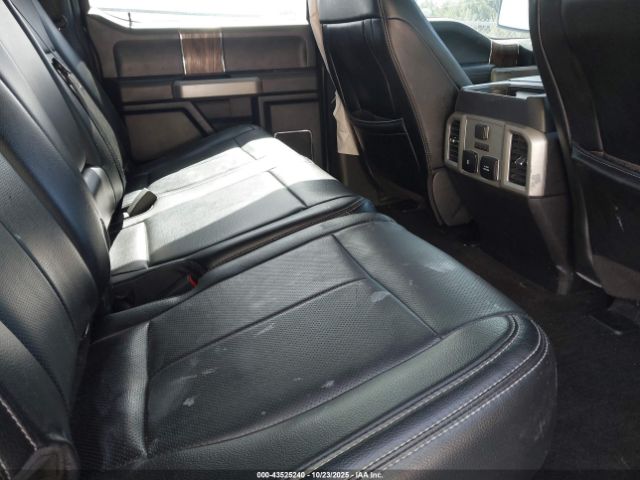 Ford F-150 Lariat Image 8