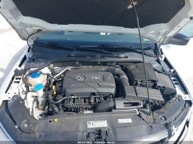 Volkswagen Jetta 1.8t Sport Image 15