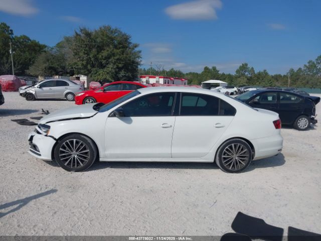 Volkswagen Jetta 1.8t Sport Image 4