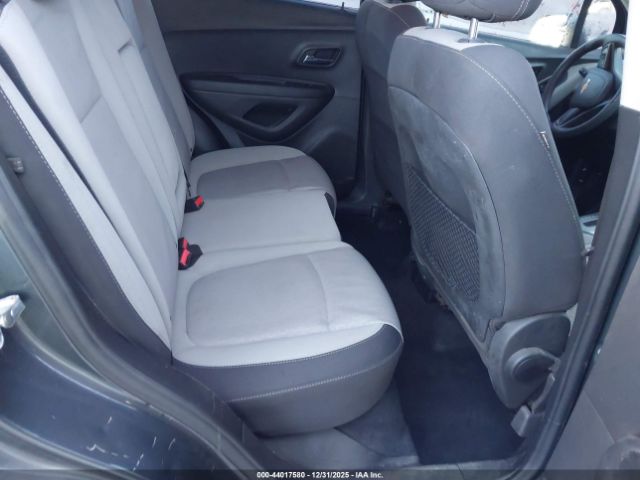 Chevrolet Trax 1ls Image 9