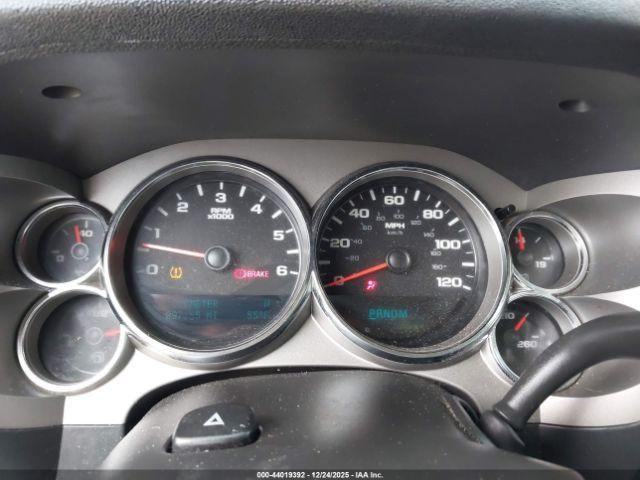 Chevrolet Silverado 1500 Lt Image 3